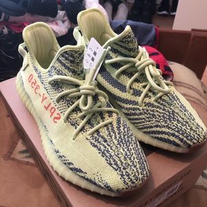 Yeezy 350 V2 Frozen Yellow